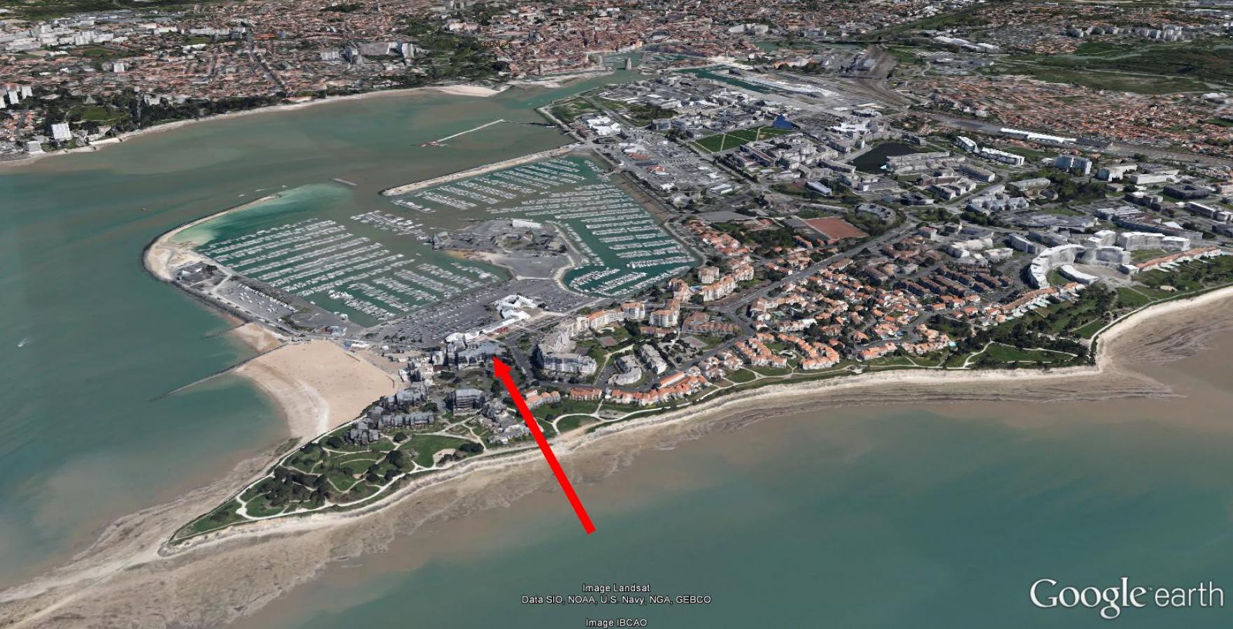 La rochelle plage-port des minimes, studio avec terrasse, parking, 50m de la plage...